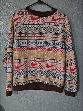 Girl's Nike Sportswear Club Sweatshirt Crew Neck Holiday Christmas Size X Large
